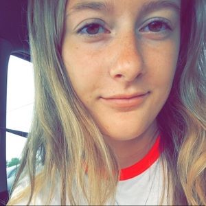 Meet your Posher, Madelynn